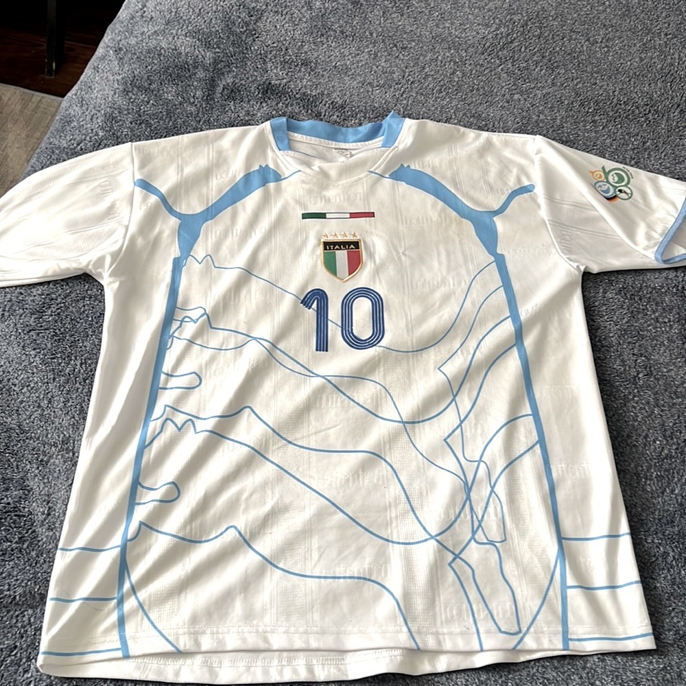 Puma 2002 Italia World Cup jersey